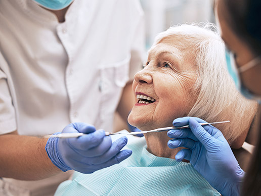 pacientes-poco-hueso-vera-clinica-dental
