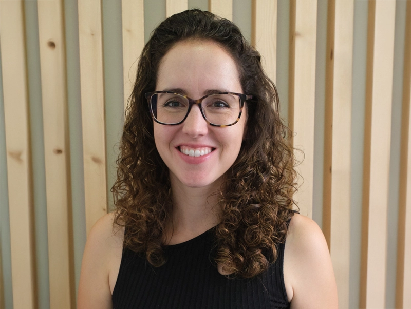 Cristina Vera, especialista en endodoncia y estética dental en Vera Clínica Dental