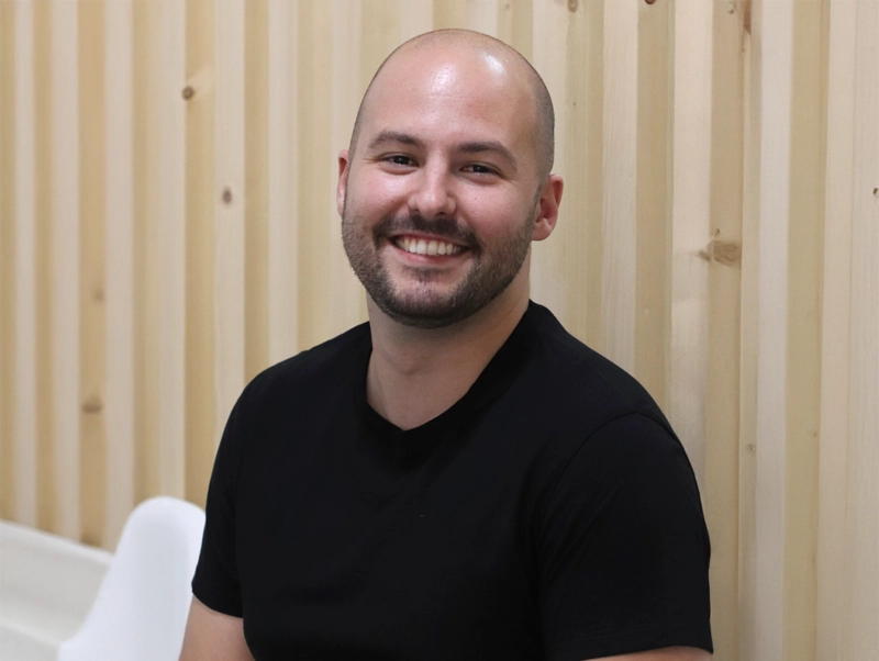 Diego Rodríguez, Cirujano en Clínica Dental Vera